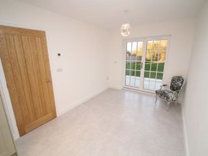 Photo 6- click for photo gallery